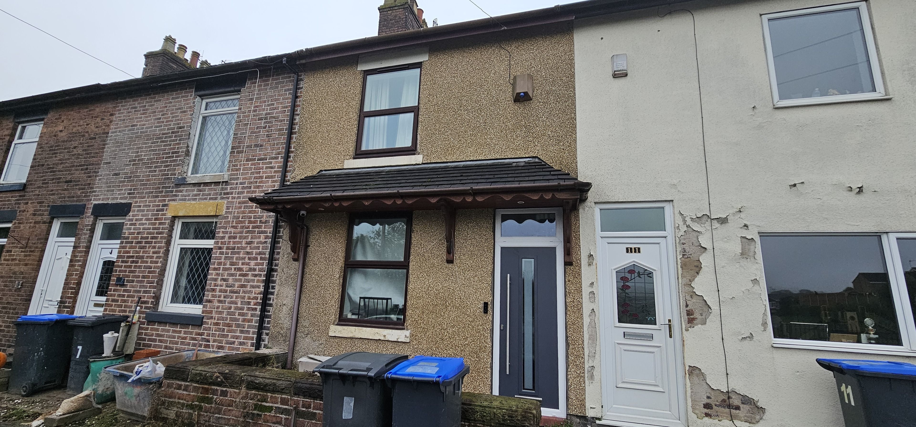 3 bed terraced house