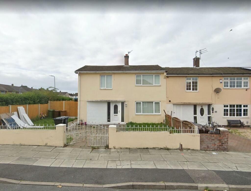 4 bed semi-detached house