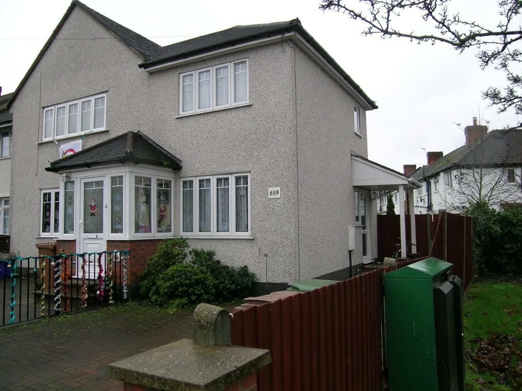 1 bed end of terrace house