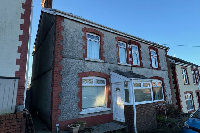 Jones Terrace, Glanamman, Ammanford... 3 bed semi