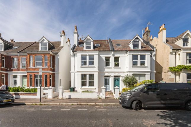 5 bed semi-detached house