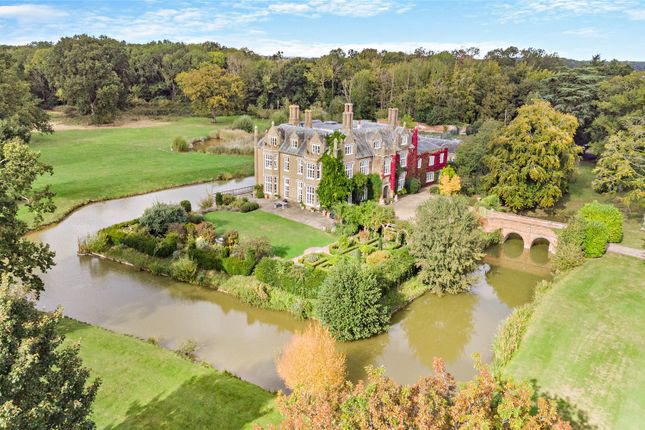 9 bedroom detached house for sale