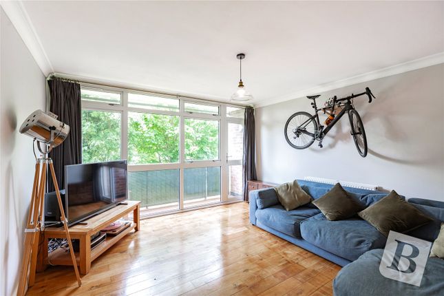 Tower Court, Tower Hill, Brentwood... 2 bed apartment for sale