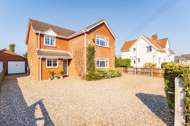 Taverham Road, Felthorpe 4 bed detached house for sale