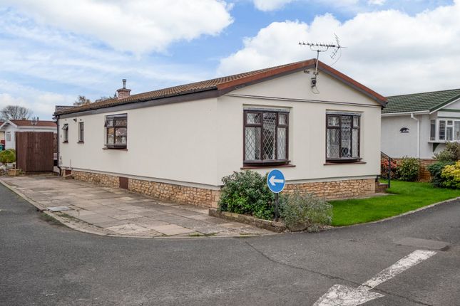 Brookside, Broadway, Worcestershire... 3 bed detached house for sale