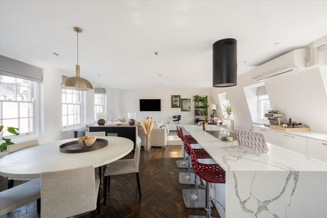 Enford Street, Marylebone, W1H 3 bed flat for sale