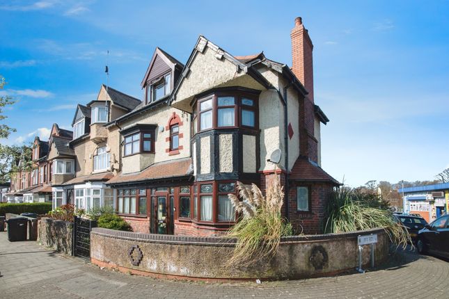 5 bed end terrace house