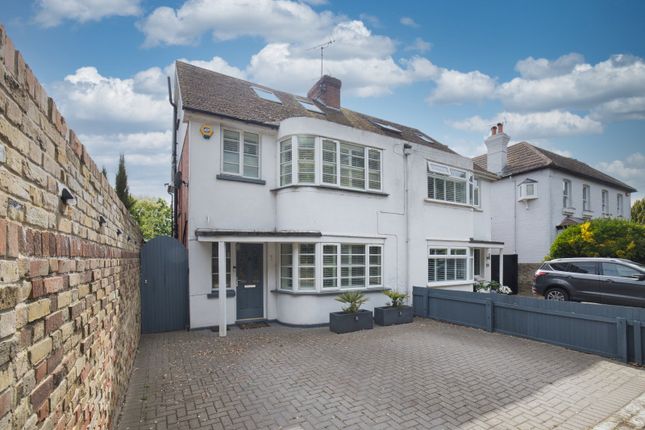 4 bedroom semi-detached house for sale