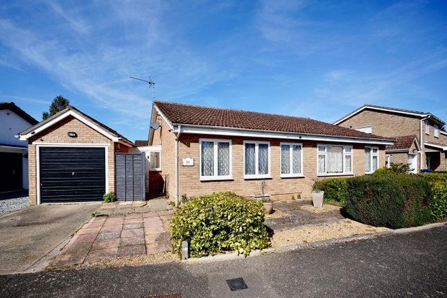 2 bedroom semi-detached bungalow for sale