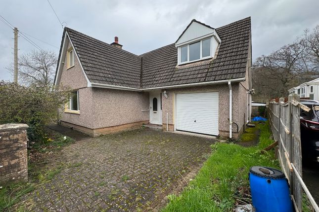 4 bed detached house