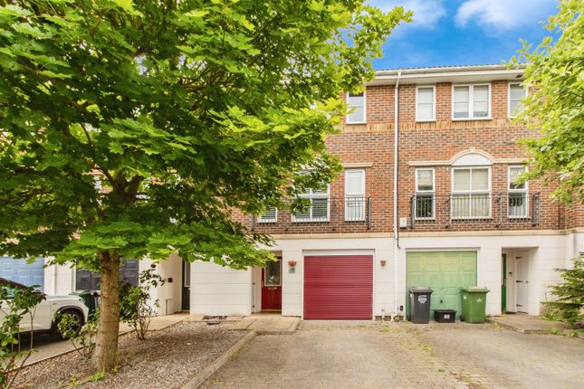 4 bedroom terraced house for sale