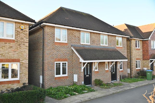 Mole Place, West Molesey KT8 3 bed semi