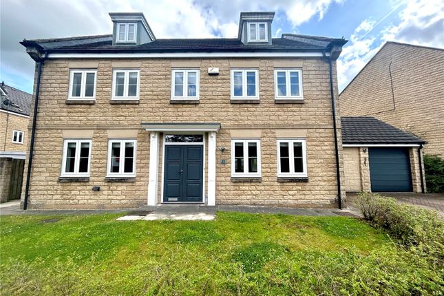 5 bed detached house