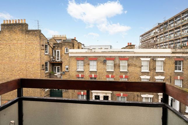 Gaywood Street, Elephant and Castle... 4 bed maisonette for sale