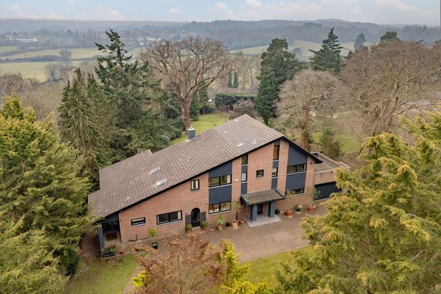 Bishops Walk, Croydon CR0 6 bed detached house for sale