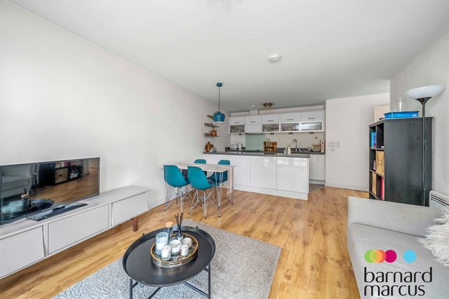 2 bed flat