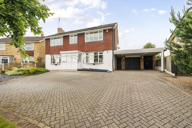 4 bed detached house