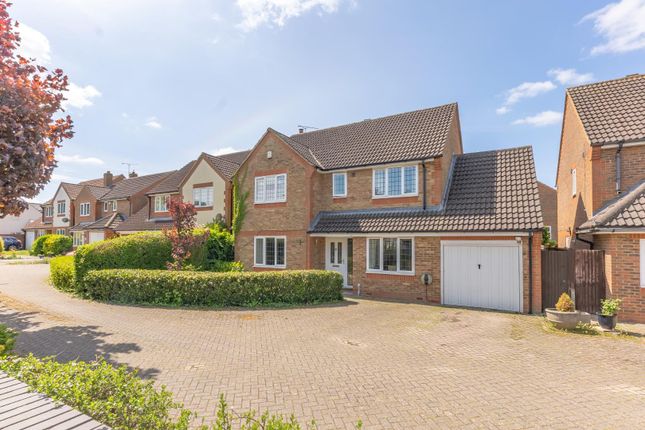 4 bed detached house