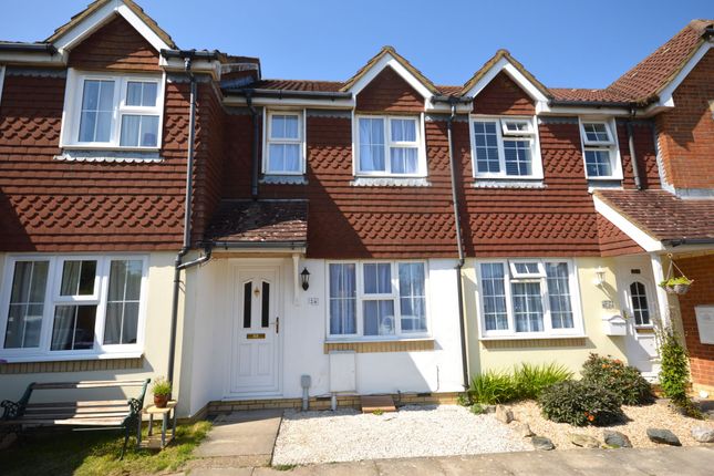 Vickers Close, Folkestone CT18 2 bed terraced house for sale