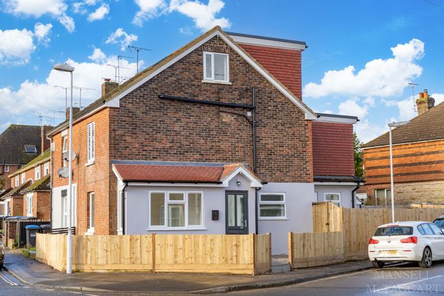 3 bed semi-detached house