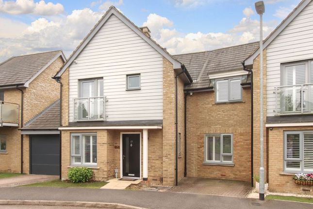 3 bed semi-detached house