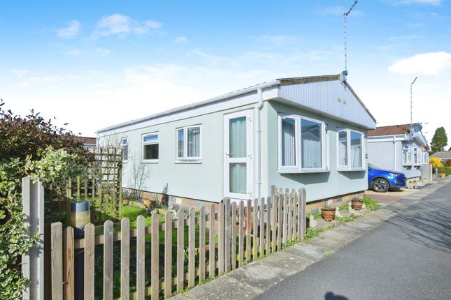 2 bedroom park home for sale