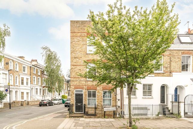 3 bedroom flat for sale