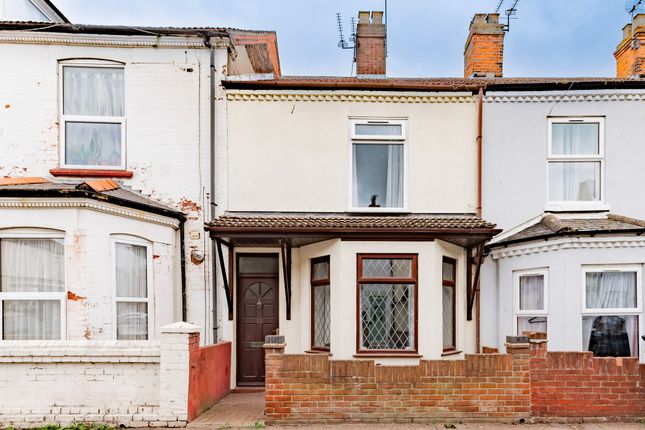 3 bed terraced house