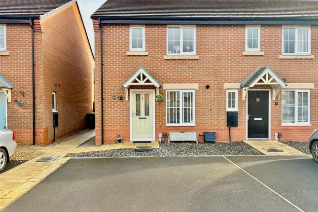 3 bed end terrace house