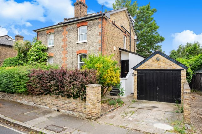 4 bedroom semi-detached house for sale