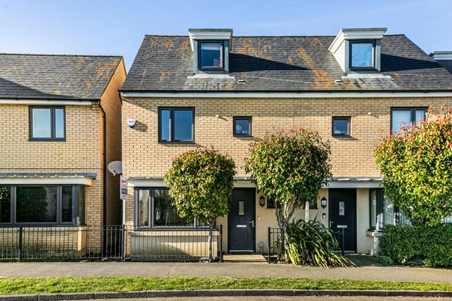 Selkirk Drive, Milton Keynes 4 bed semi
