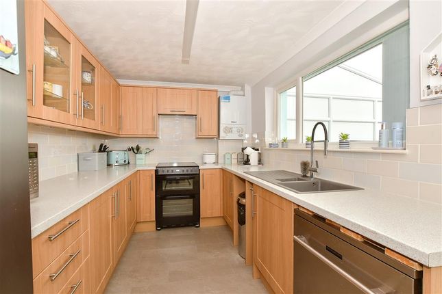 3 bed semi-detached house