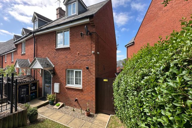 3 bedroom town house for sale