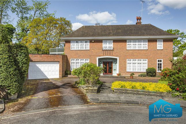 6 bed detached house