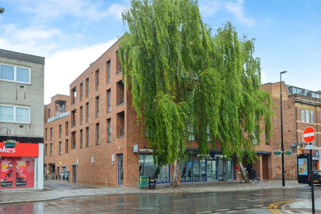 3 bed flat