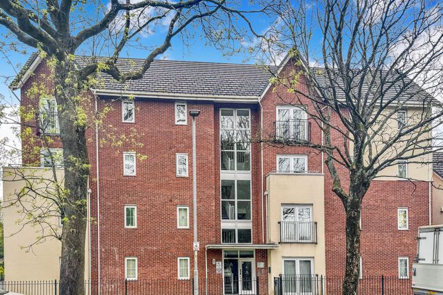 2 bedroom flat for sale