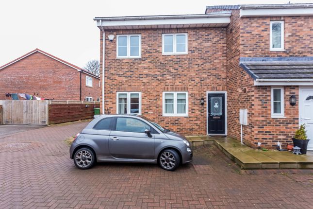 Park View, Gateshead NE9 3 bed maisonette for sale