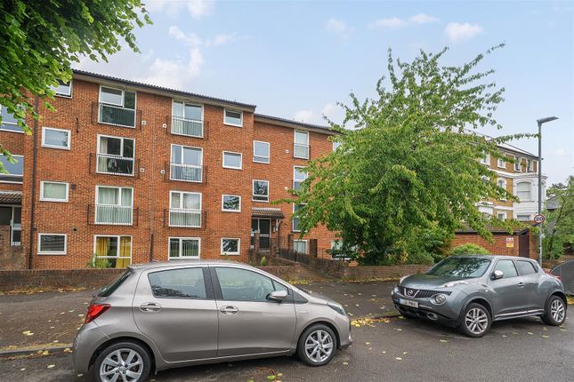 Berrylands, Surbiton 1 bed apartment for sale