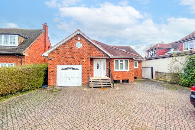Wraysbury, Berkshire 4 bed detached house for sale