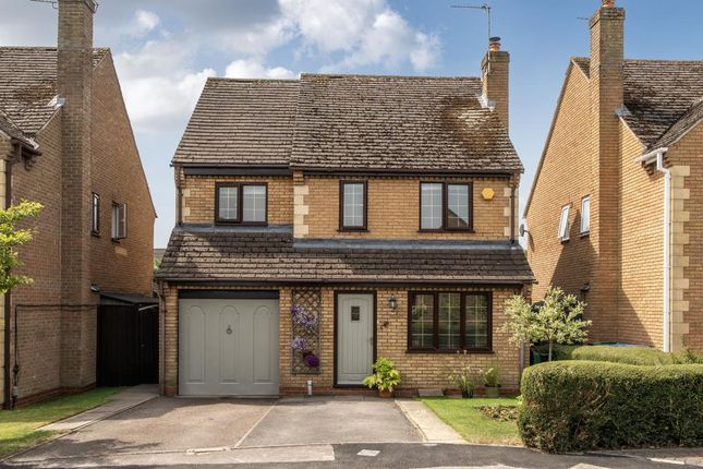 4 bed detached house