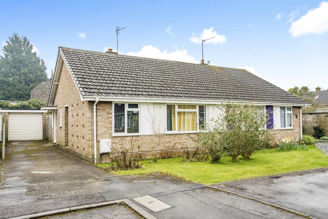 Lawn Crescent, Cheltenham GL51 2 bed bungalow for sale