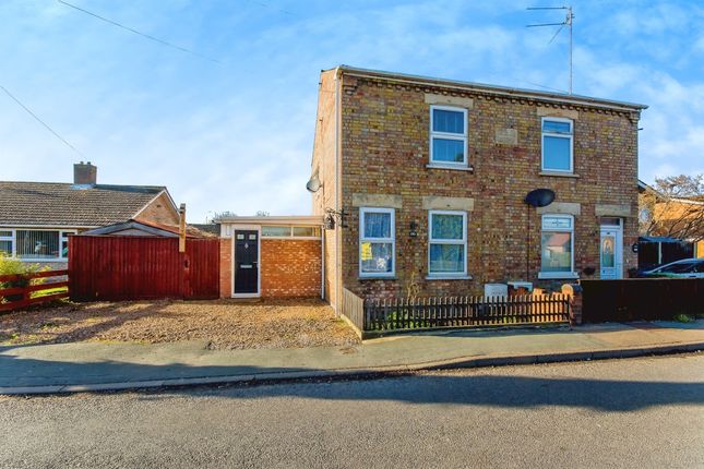 3 bed semi-detached house