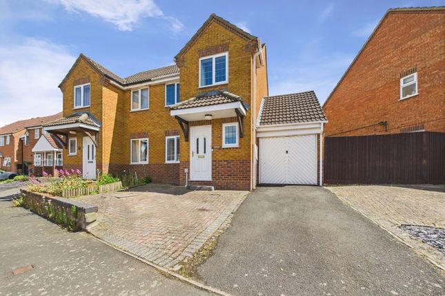 Mandalay Drive, Norton, Brockhill... 3 bed semi