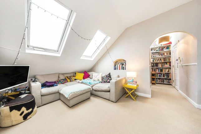 Fulham Park Gardens, Fulham, London, SW6 2 bed flat for sale