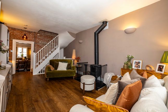 The Street, Canterbury, CT3 3 bed terraced house for sale