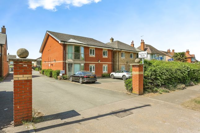 2 bed flat