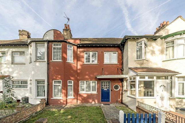 Horn Lane, London W3 3 bed terraced house for sale