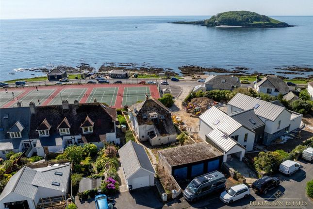 The Crescent, Looe PL13 4 bed detached house for sale
