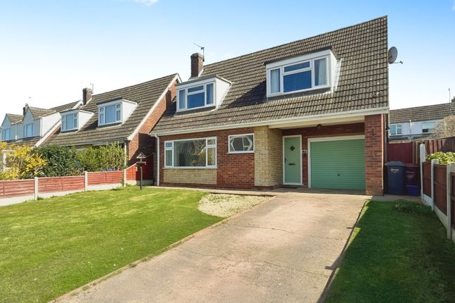 West Dale Crescent, Kirton In Lindsey 3 bed detached house for sale