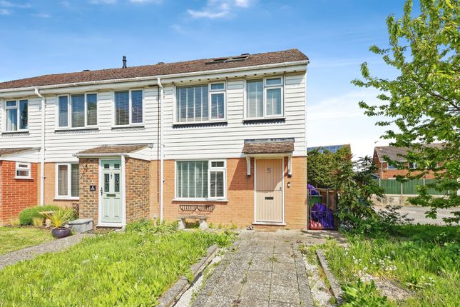 3 bed end terrace house